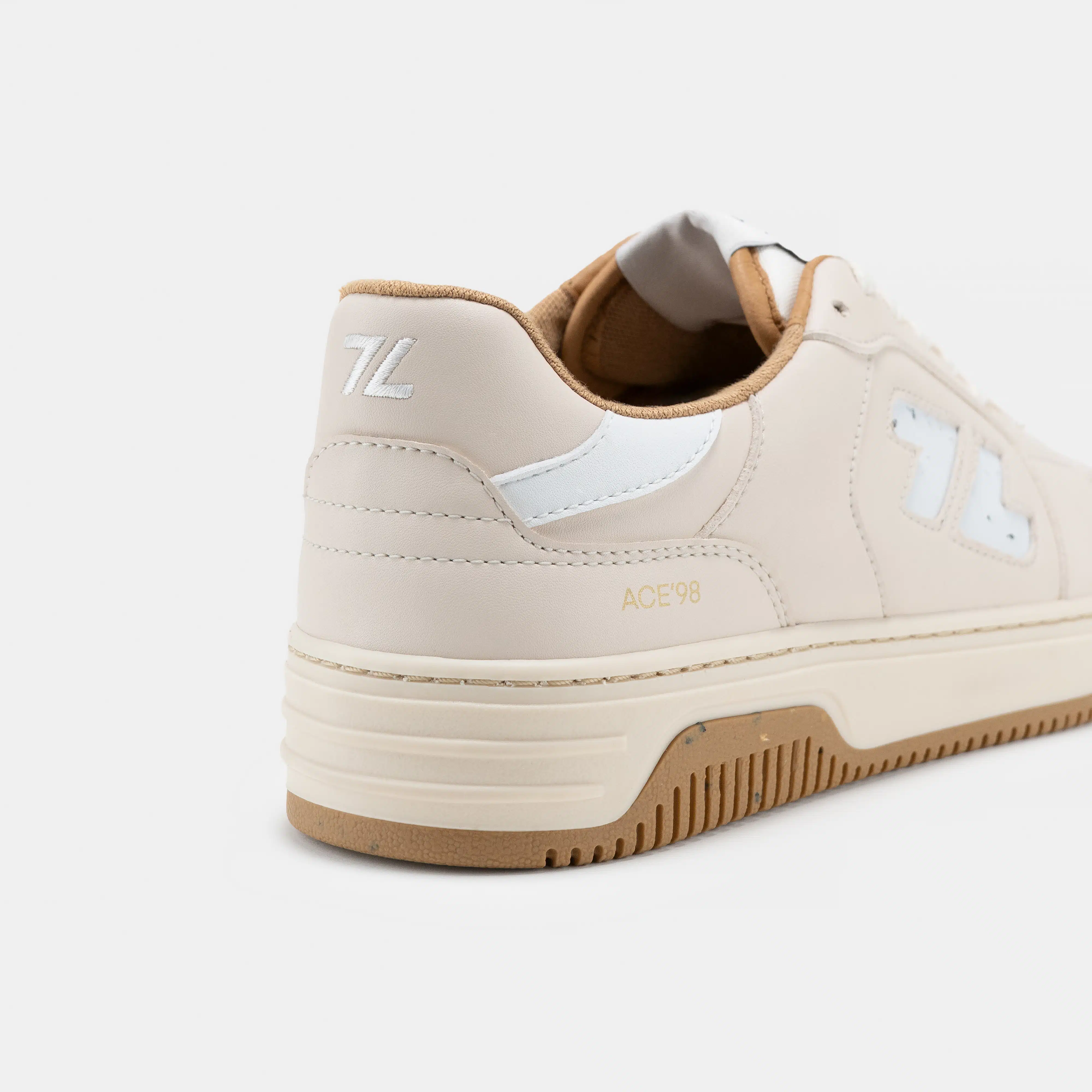 Ace'98 camel - Image 4
