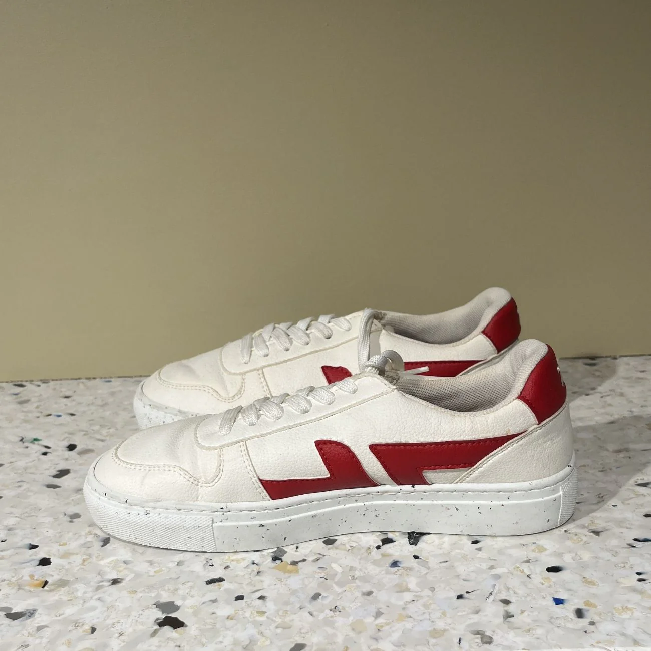 Alpha Rouge - 37 (Seconde main) - Image 3