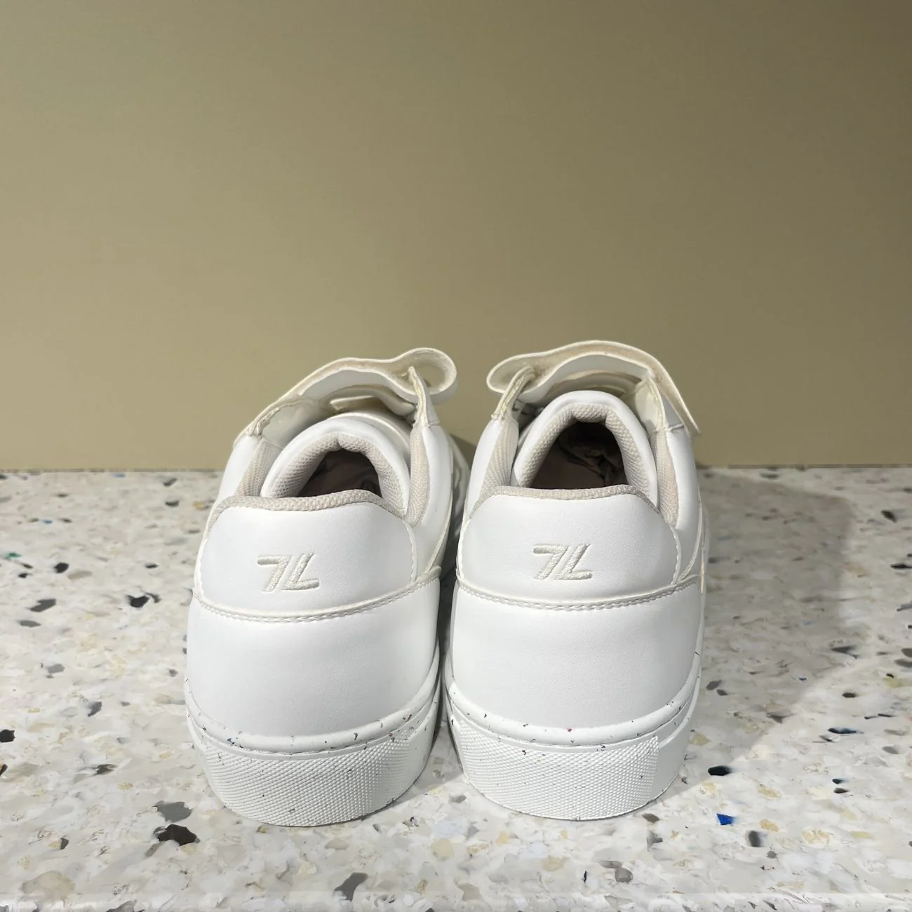 Velcro Blanc - 45 (Seconde main) - Image 6